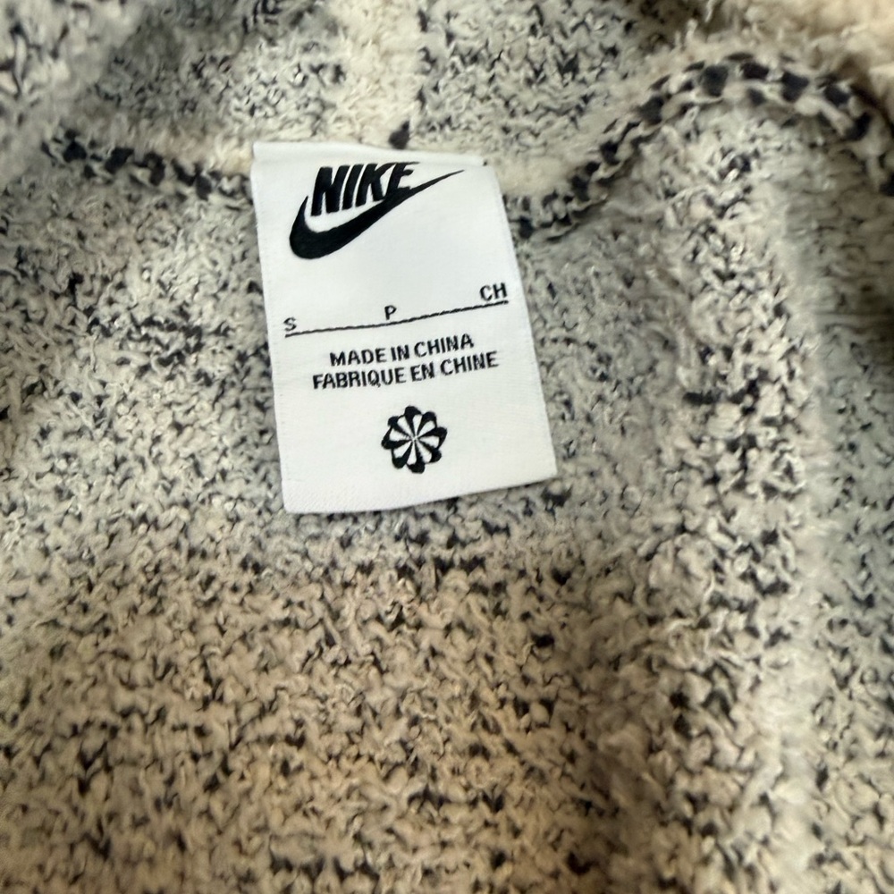 Nike Boulce Cardigan and Pant Set - Picture 4 of 4